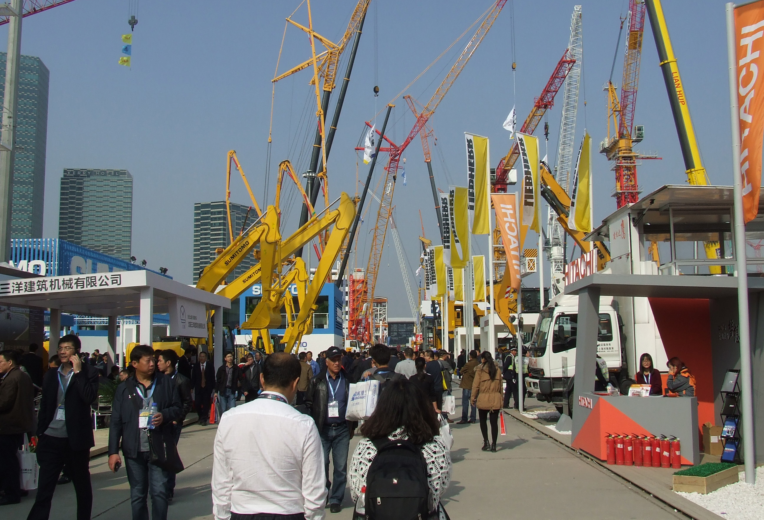 bauma China 2014 general picture 