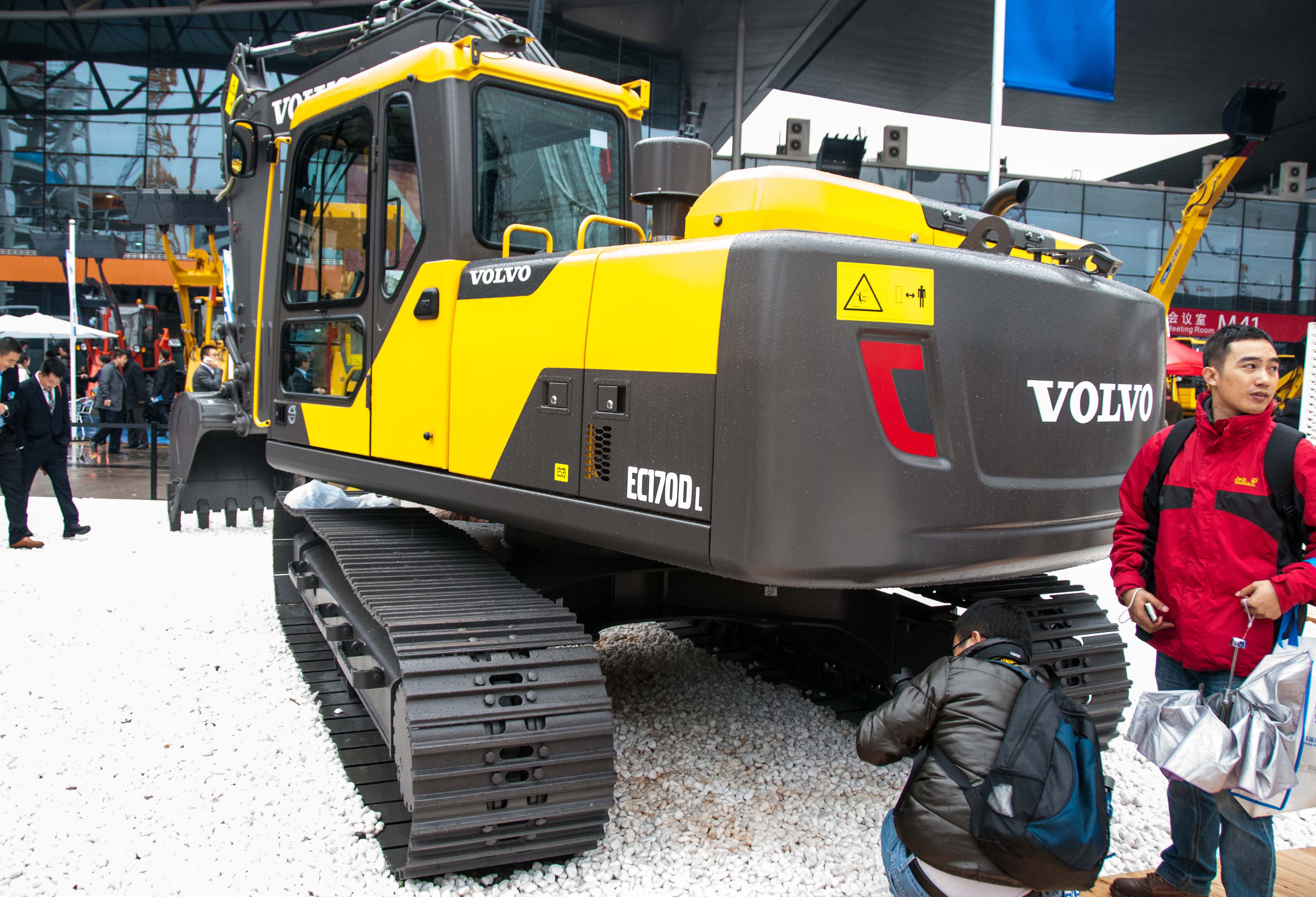 Volvo CE new EC170D excavator