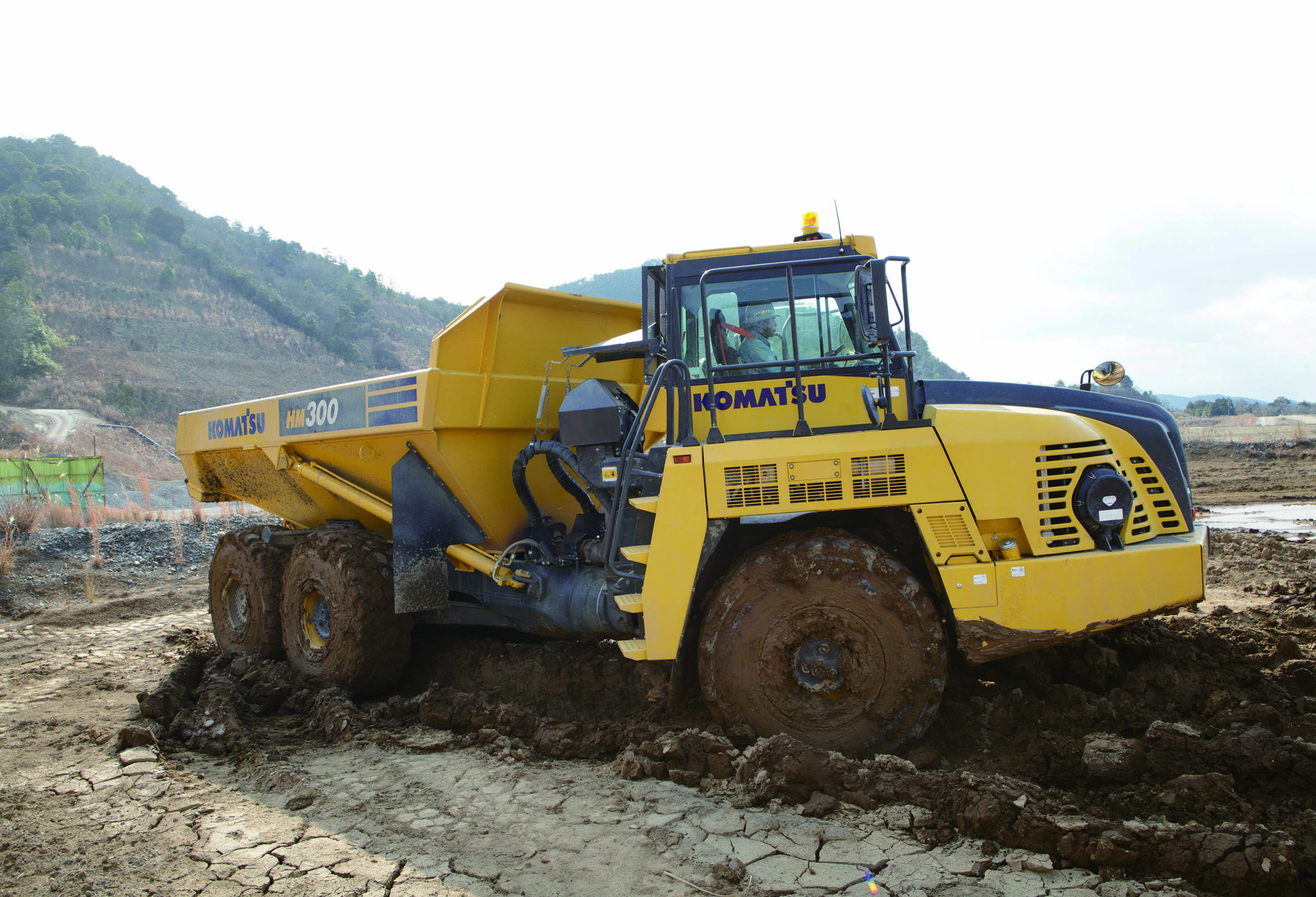 Komatsu’s HM300-5 ADT