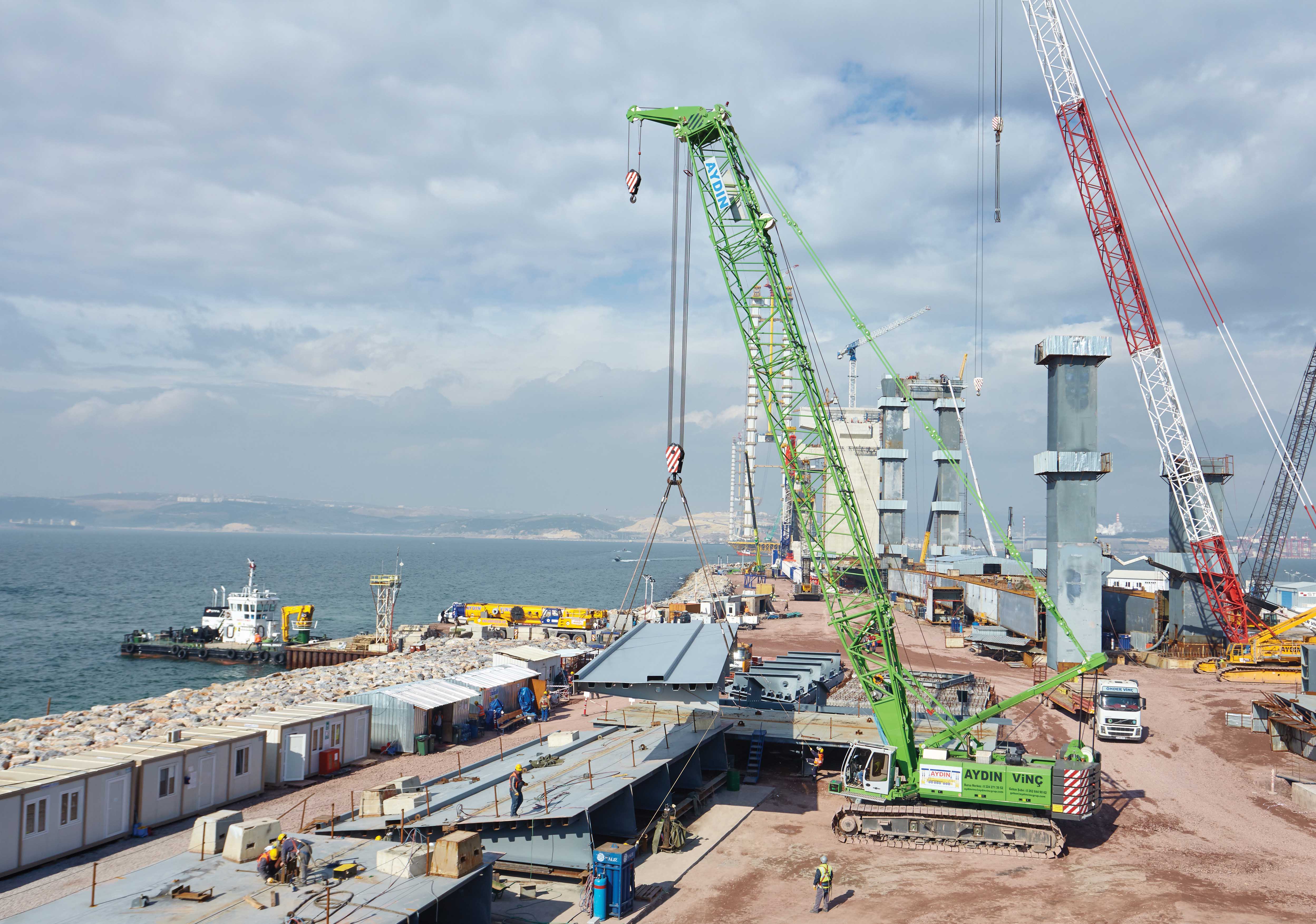 Sennebogen crane in Turkey 