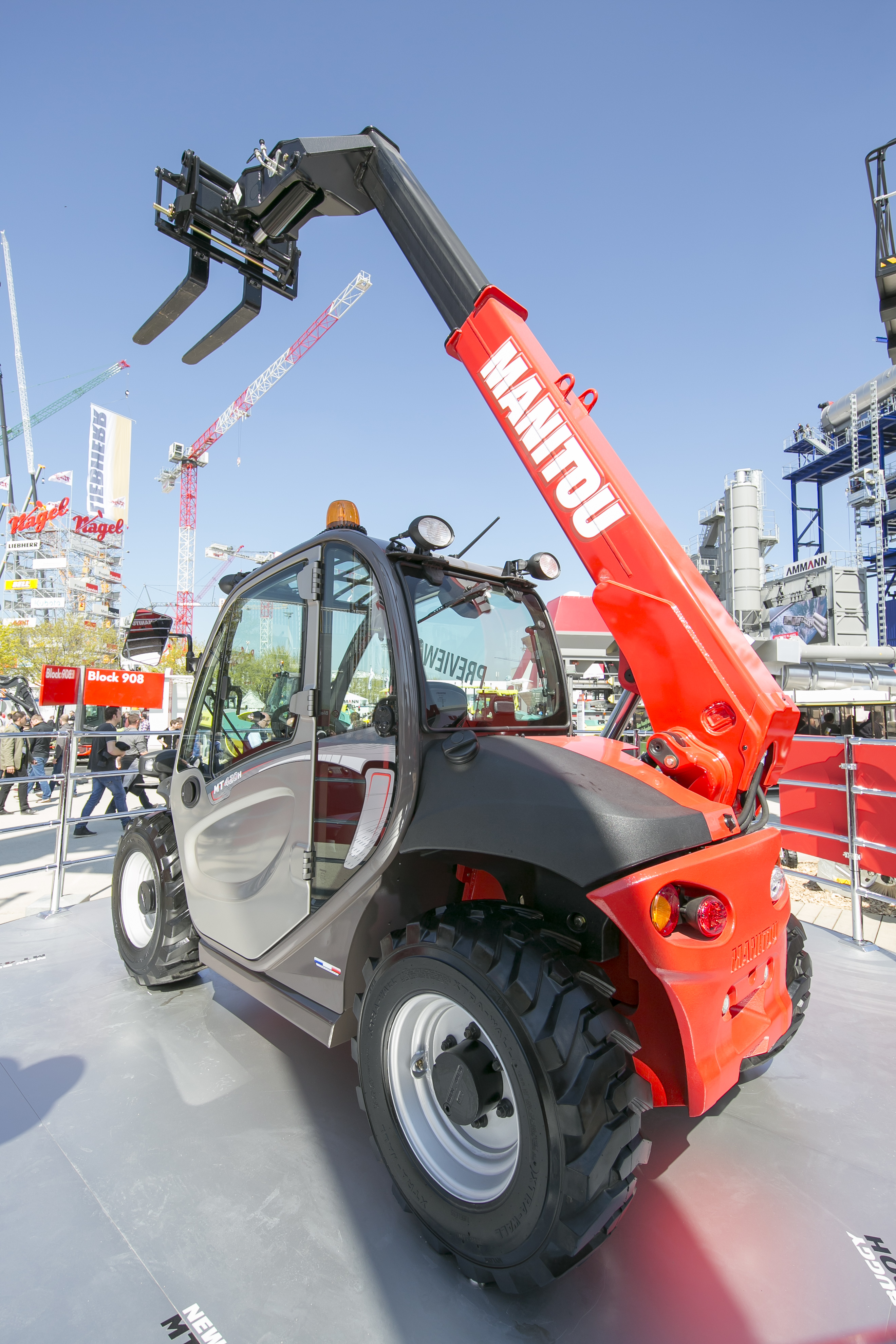 bauma 2016 Daily News  Manitou MT420H 