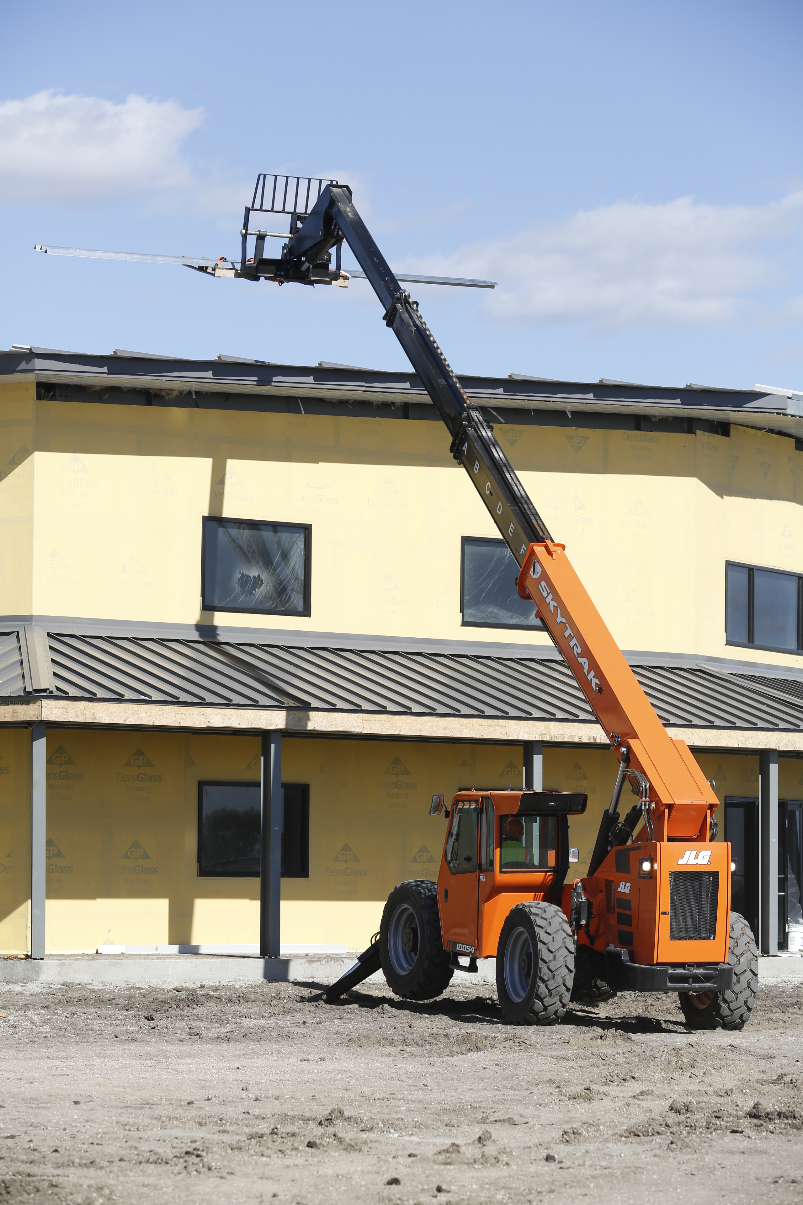 JLG SkyTrack telehandler 