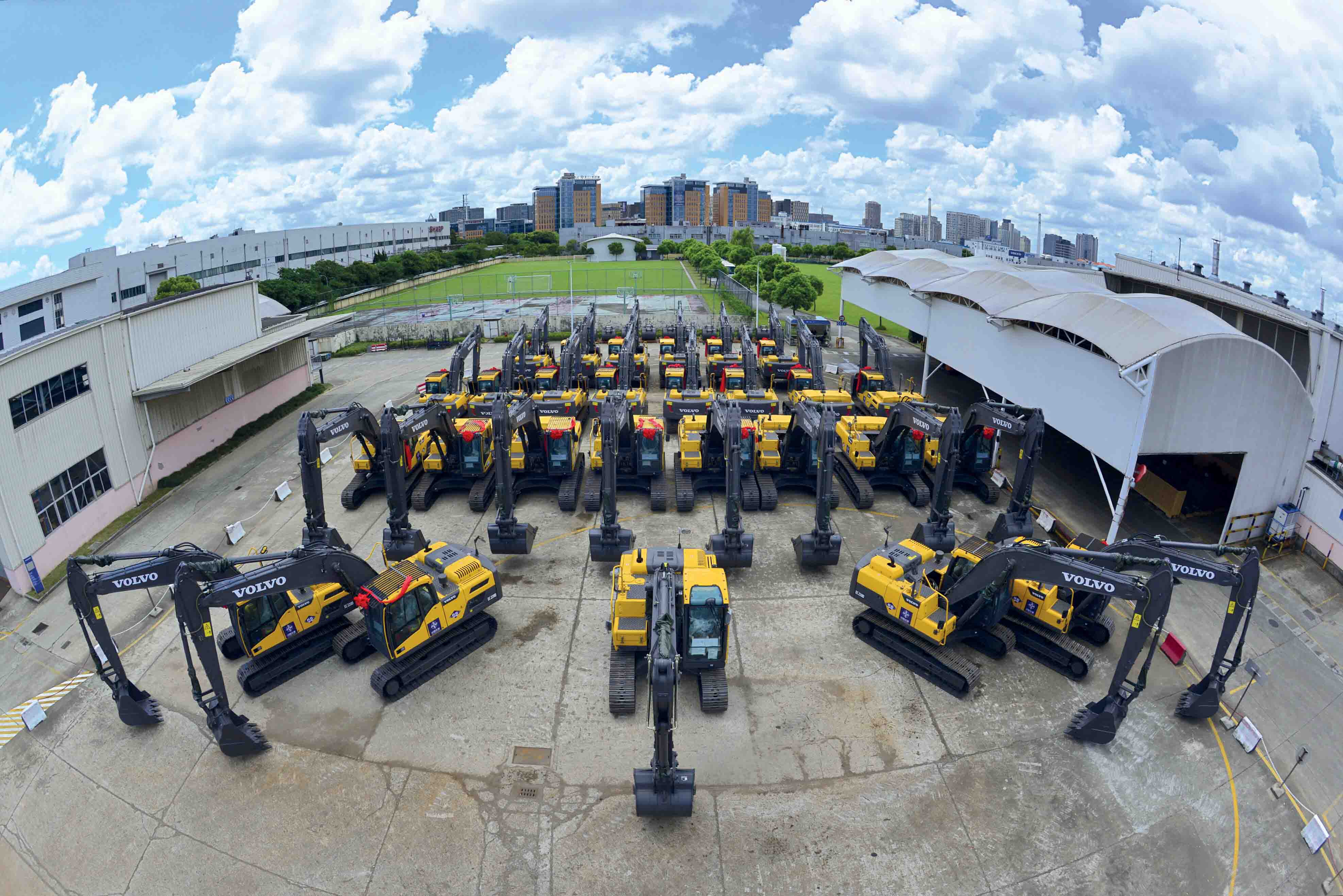 Volvo CE excavators 