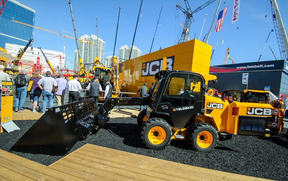 JCB’s Teleskid 