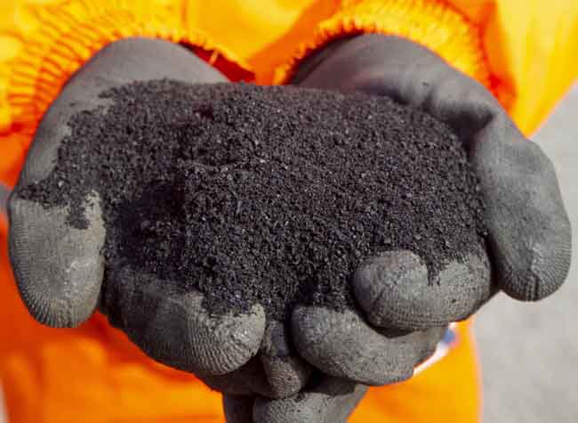 Tarmac's new asphalt uses waste tyres.jpg