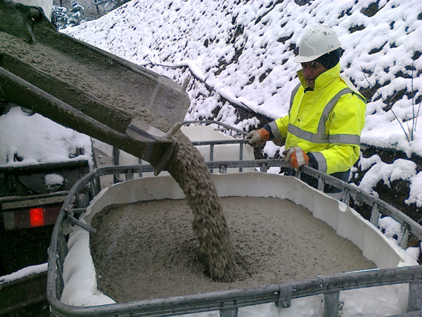 Concrete pouring