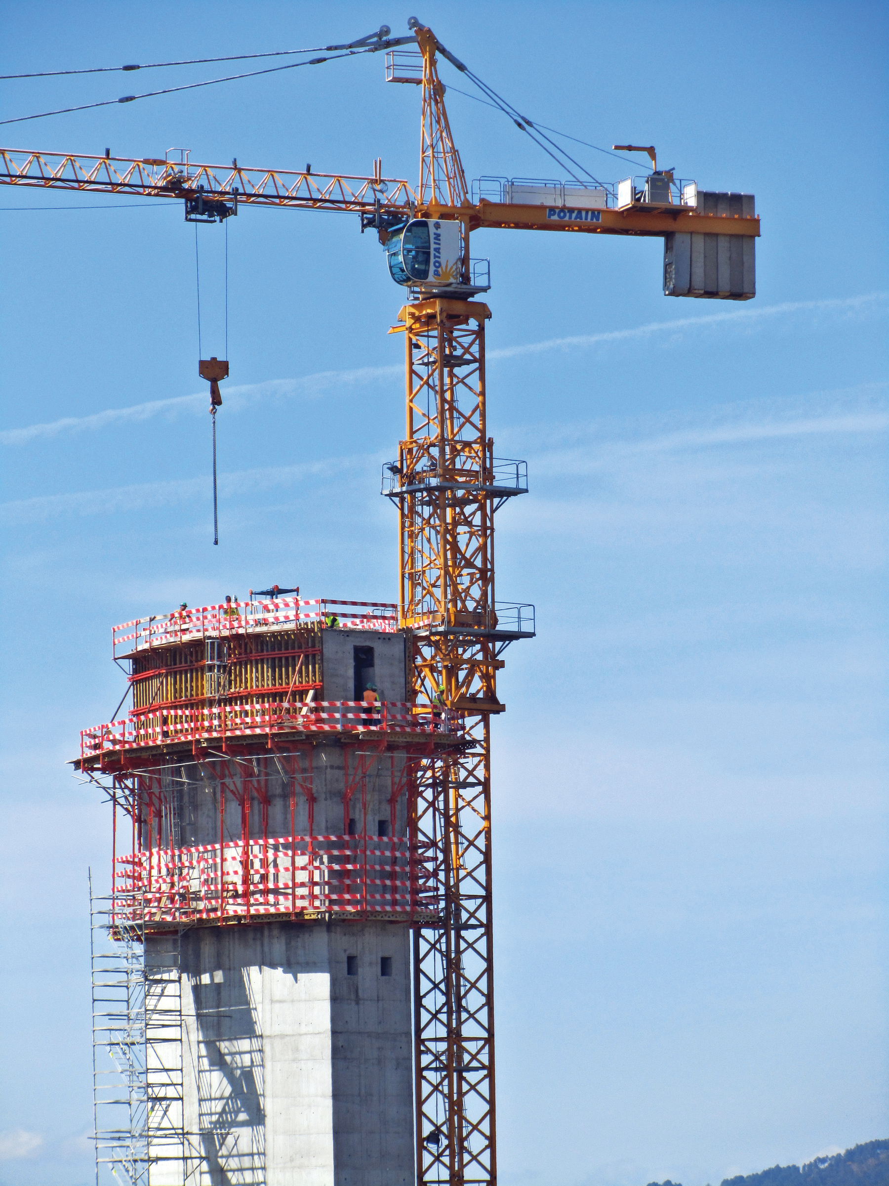 Manitowoc cranes 