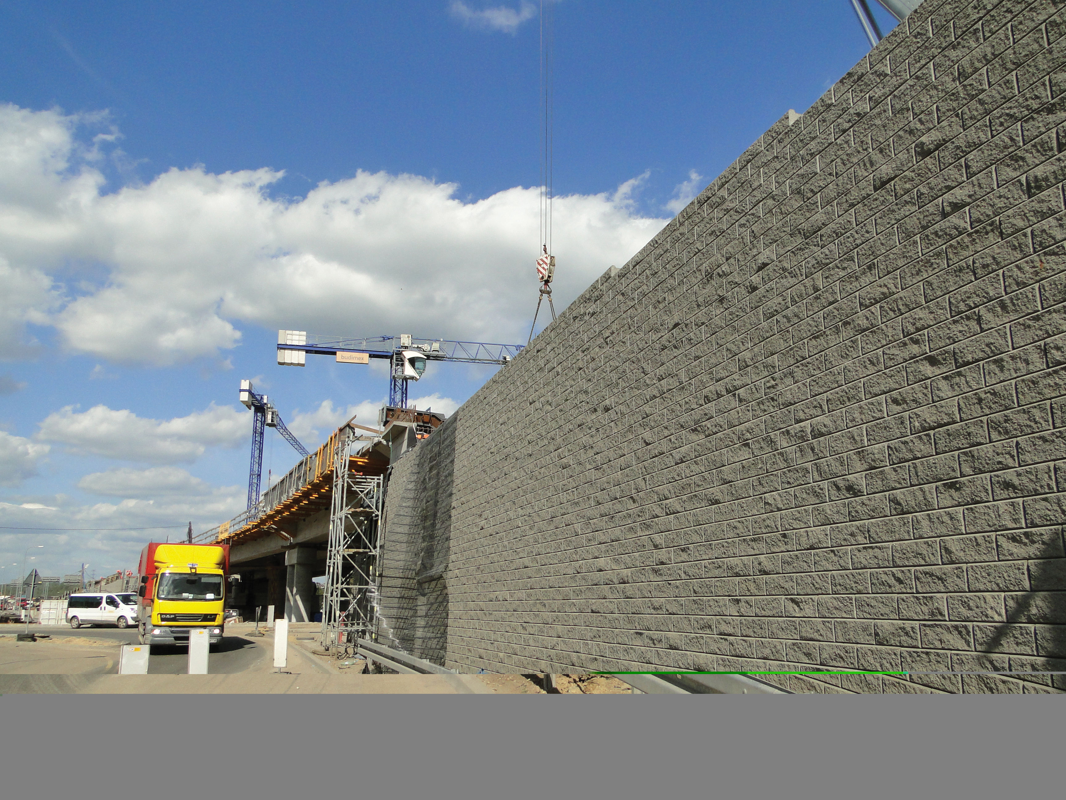 TensarTech TW1 retaining wall technology 