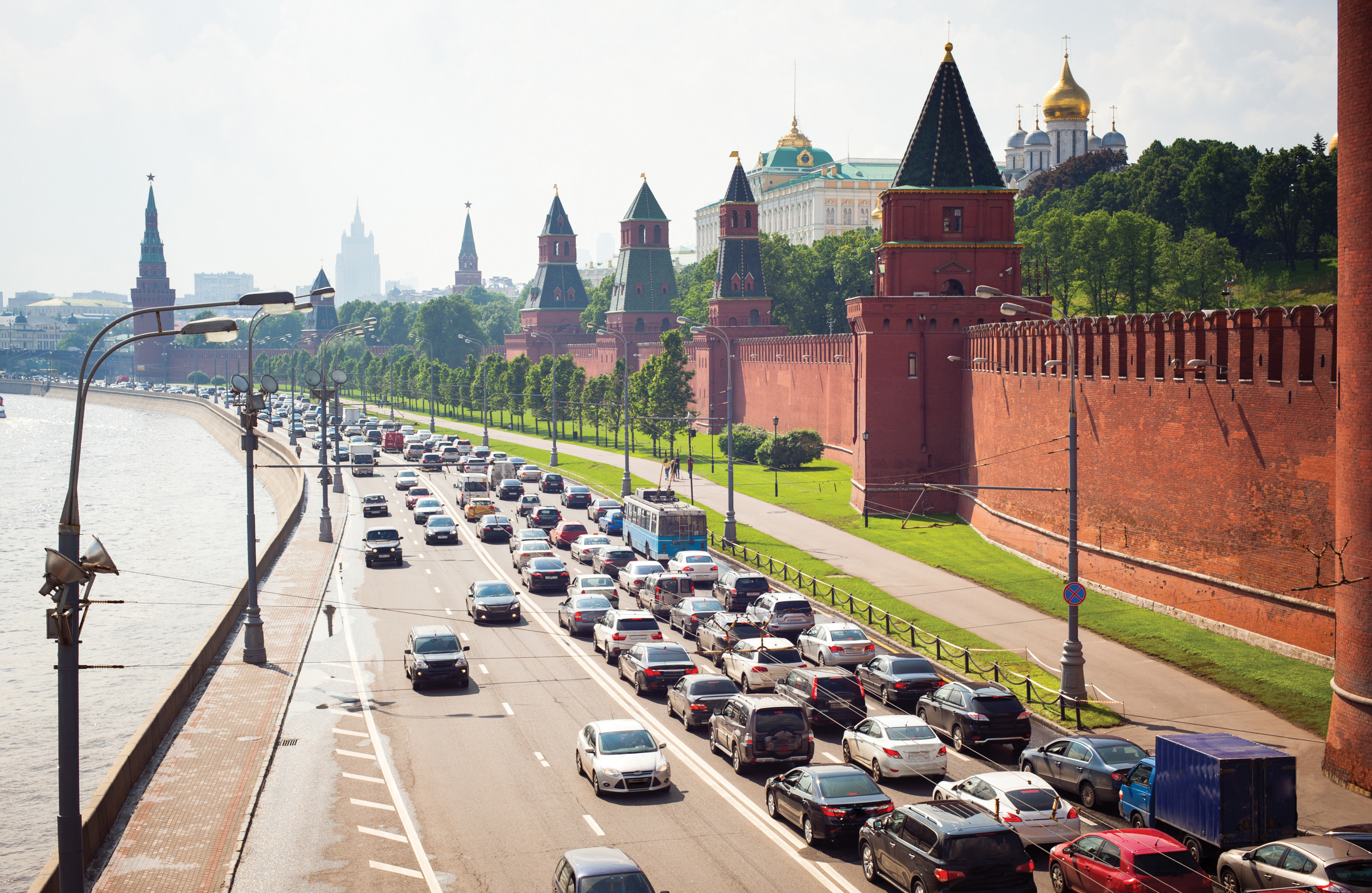 Moscow Tarffic through city