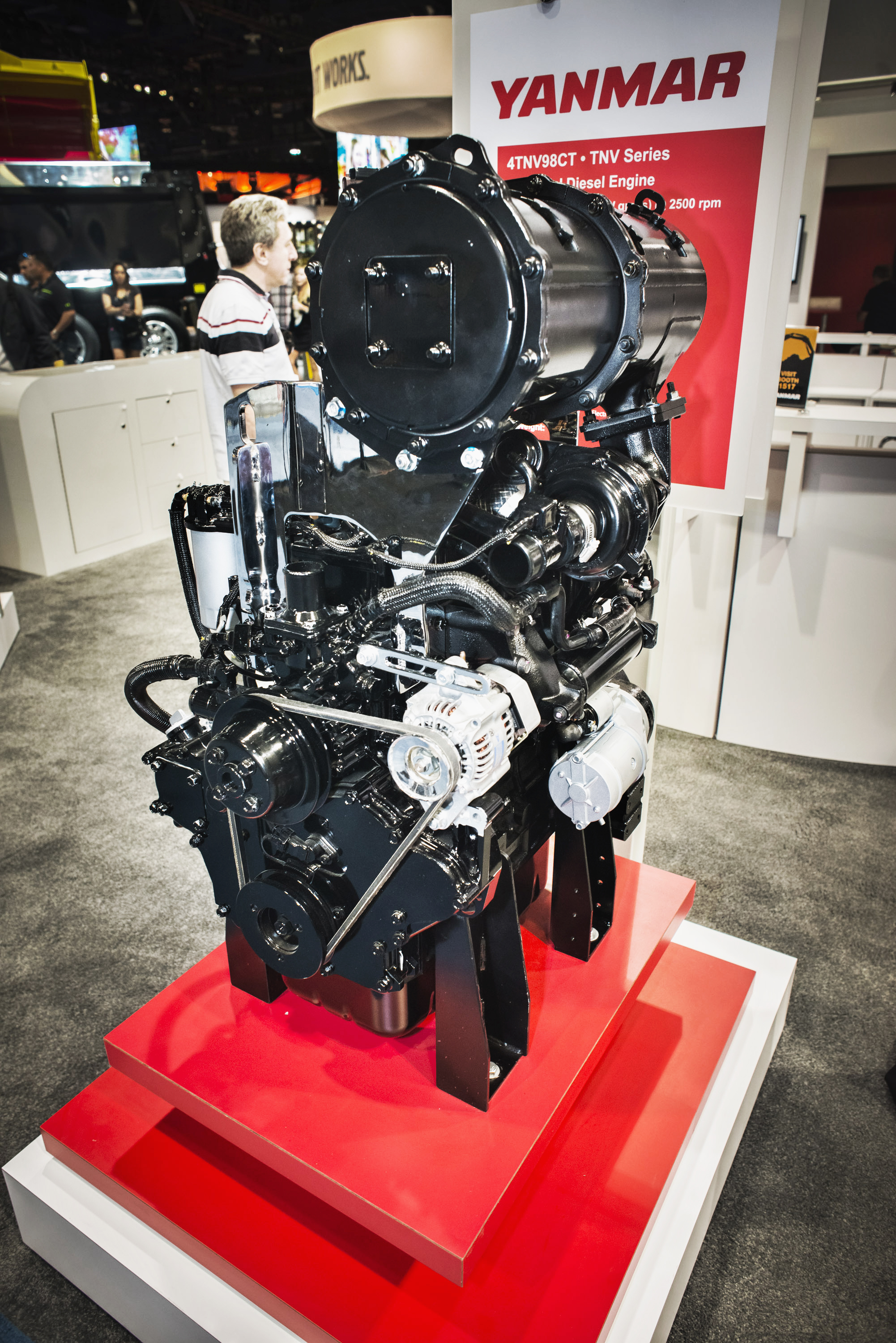 Yanmar 4TNV98CT engine 