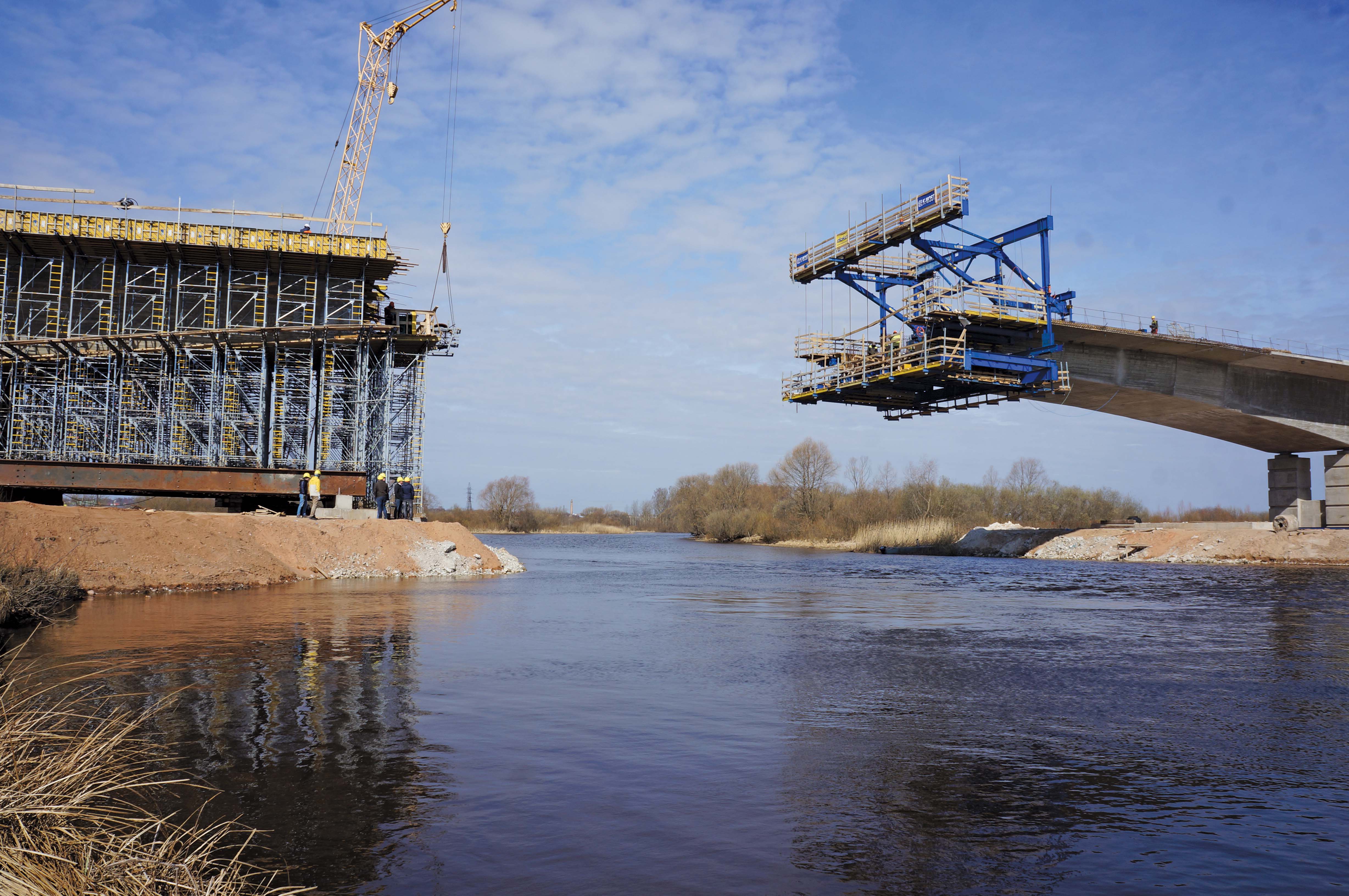 Tartu Bridge over the Emajõgi 