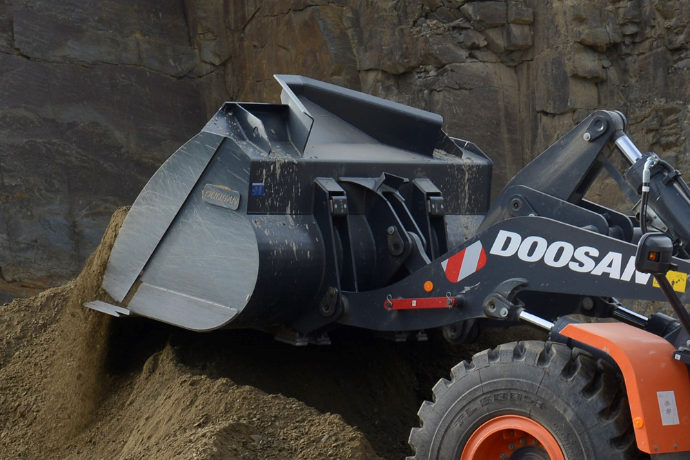 New GP Performance Bucket Range: Doosan is offering new wheeled loader buckets