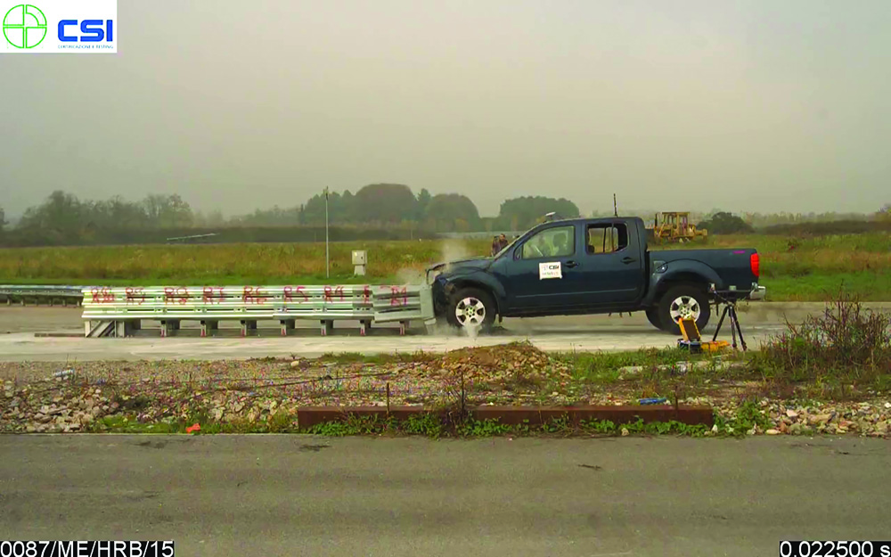 Crash test at 100kph with 2,000kg pick-up truck, according to US NCHRP 350 Standard