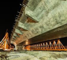 concrete deck span for the north approach viaduct