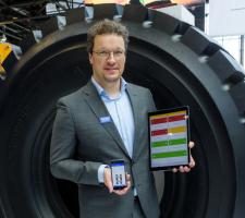 GOODYEAR-David Anckaert with TPMS and EMTrack Apps-1 avatar.jpg