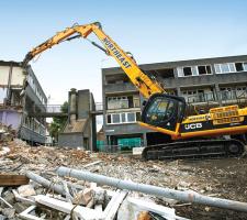 JCB demolition excavator