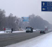 Kazakhstan road