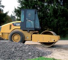 Caterpillar's CS44 at work