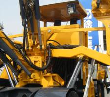 XCMG’s three boom drilling jumbo 