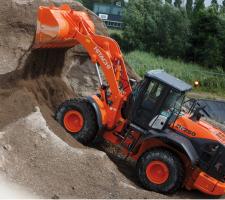 ZW250-5 wheeled loader from HCME