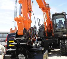 Hitachi ZX140W-5 wheeled excavator