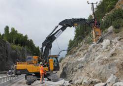 Volvo CE hydraulic drilling rig 