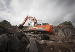 Doosan DX-420 crawler excavator