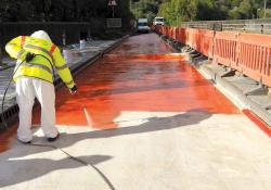 Applying Bond Coat 3 to Crumlin Bridge