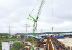 WH Emergent Russia Mostotrest is using a Sennebogen 3300 crawler crane 