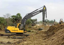 Volvo CE excavators 