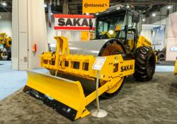 Sakai’s latest soil compactors