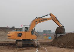 liebherr-crawler-excavator-r-922-china