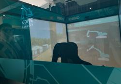 KOBELCO-Indoor Simulator-3.jpg