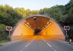 Saltash-Tunnel---West-portal.jpg