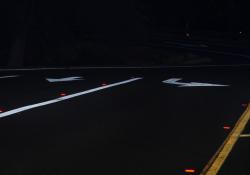 Two-way reflective markers show red to wrong-way drivers (photo courtesy CALTRANS)