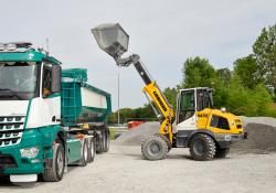 Liebherr is now offering a versatile loader with a telescopic boom