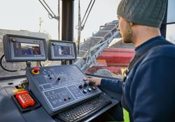 Sophisticated controls optimise performance for the Wirtgen unit