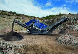 The MSS 802(i) EVO has a feed capacity of up to 500 tonnes/hour in natural stone and in recycling