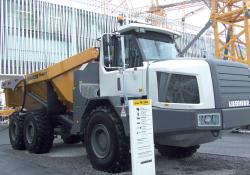 Liebherr machine 