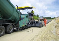 Vogele's Super 3000-2 Paver