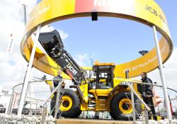 JCB 457 wheeled loader, live at INTERMAT 2012