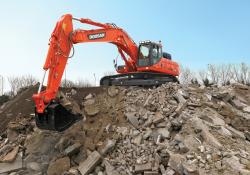 Doosan DX420LC - 3 Bauma 2013 Preview