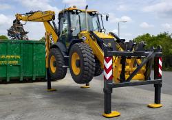 4CXWM wastemaster backhoe loader from JCB