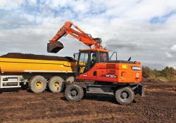 DX160W-3 wheeled excavator from Doosan 