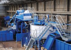 waste recycling machine