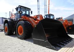 bauma 2013 Daily Hitachi ZX210LC-5