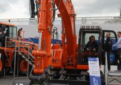 Doosan DX140LCR-3 excavator