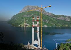 PERI construction of Dalsfjord Bridge in Norway