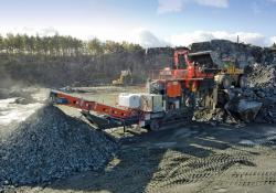 Sandvik UJ540 mobile jaw crusher 