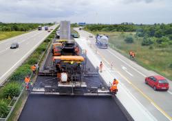 MOBA’s PAVE-IR system asphalt resurfacing